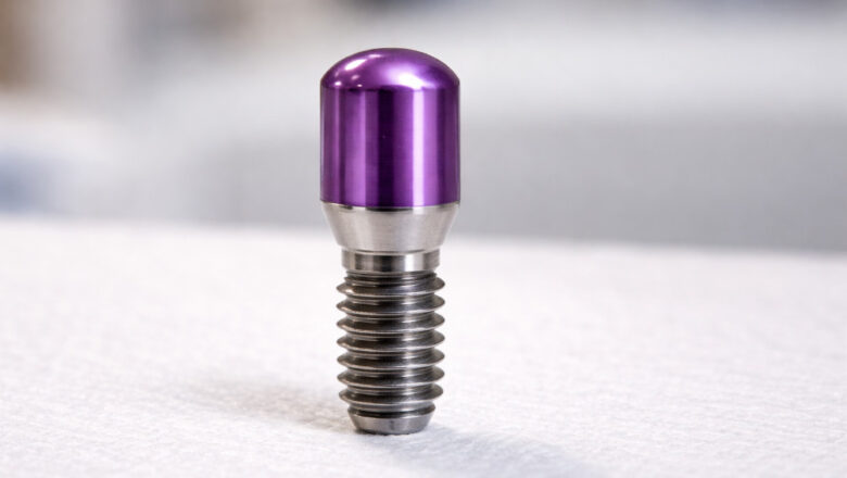 Śruba gojąca w implantologii – ile trwa gojenie i co warto wiedzieć